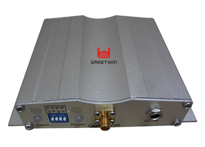 ယာဉ်ဆဲလ်ဖုန်း Signal Boosters GSM DCS Repeater 12V 2A Light Weight